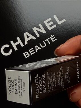 Chanel Rouge Coco Baume 752 Honey Bliss CHANEL TINTED LIP BALM only